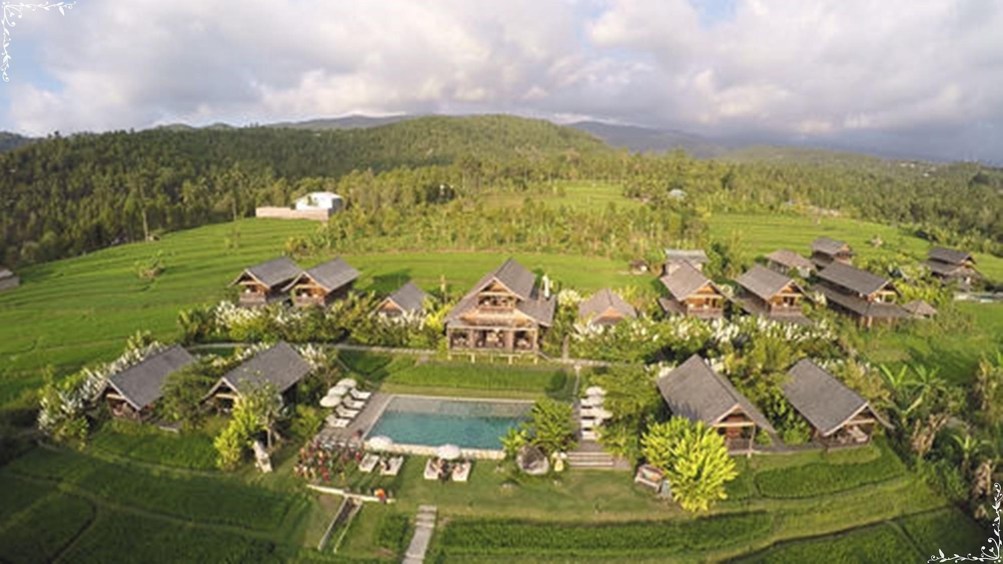 Sanak Retreat Bali Hotel Munduk  Exterior photo