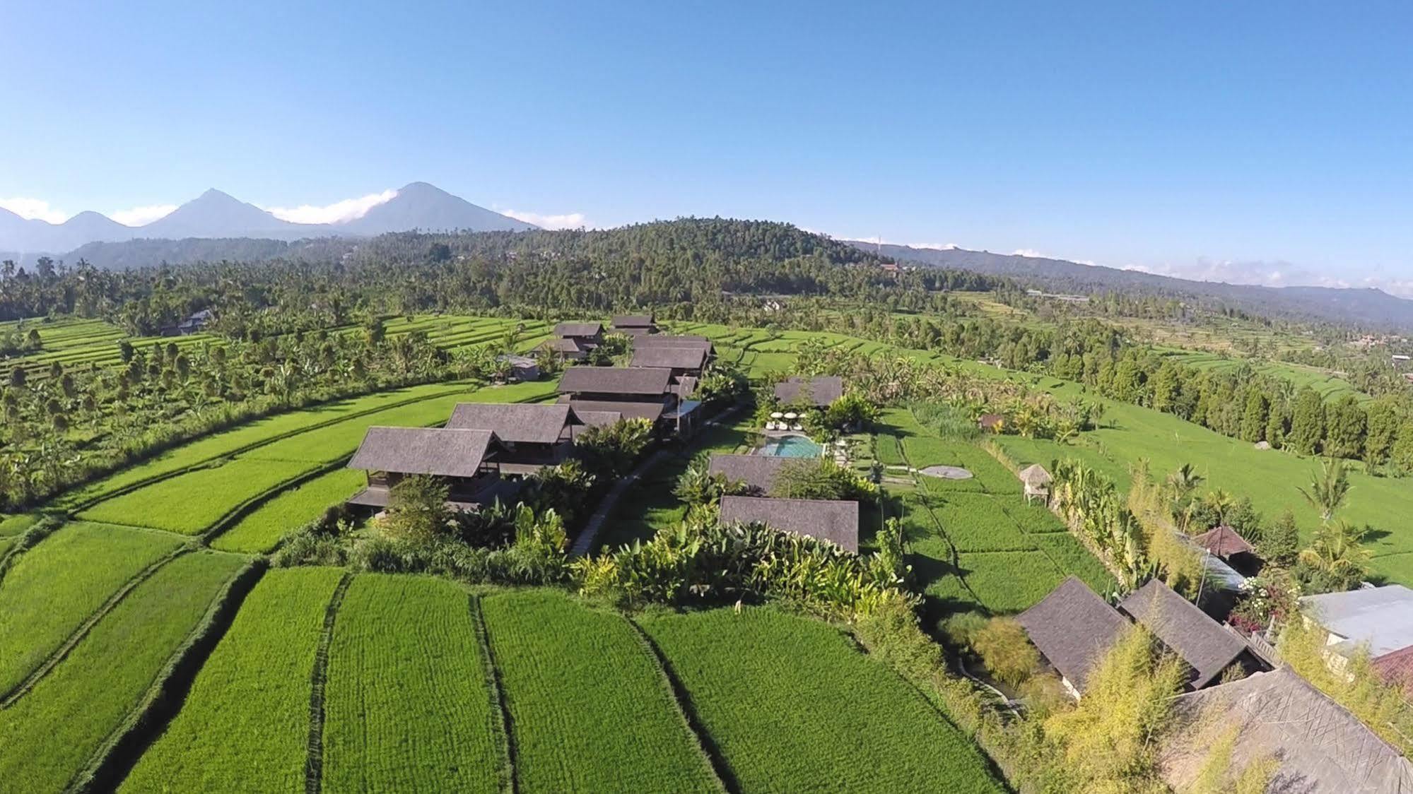 Sanak Retreat Bali Hotel Munduk  Exterior photo